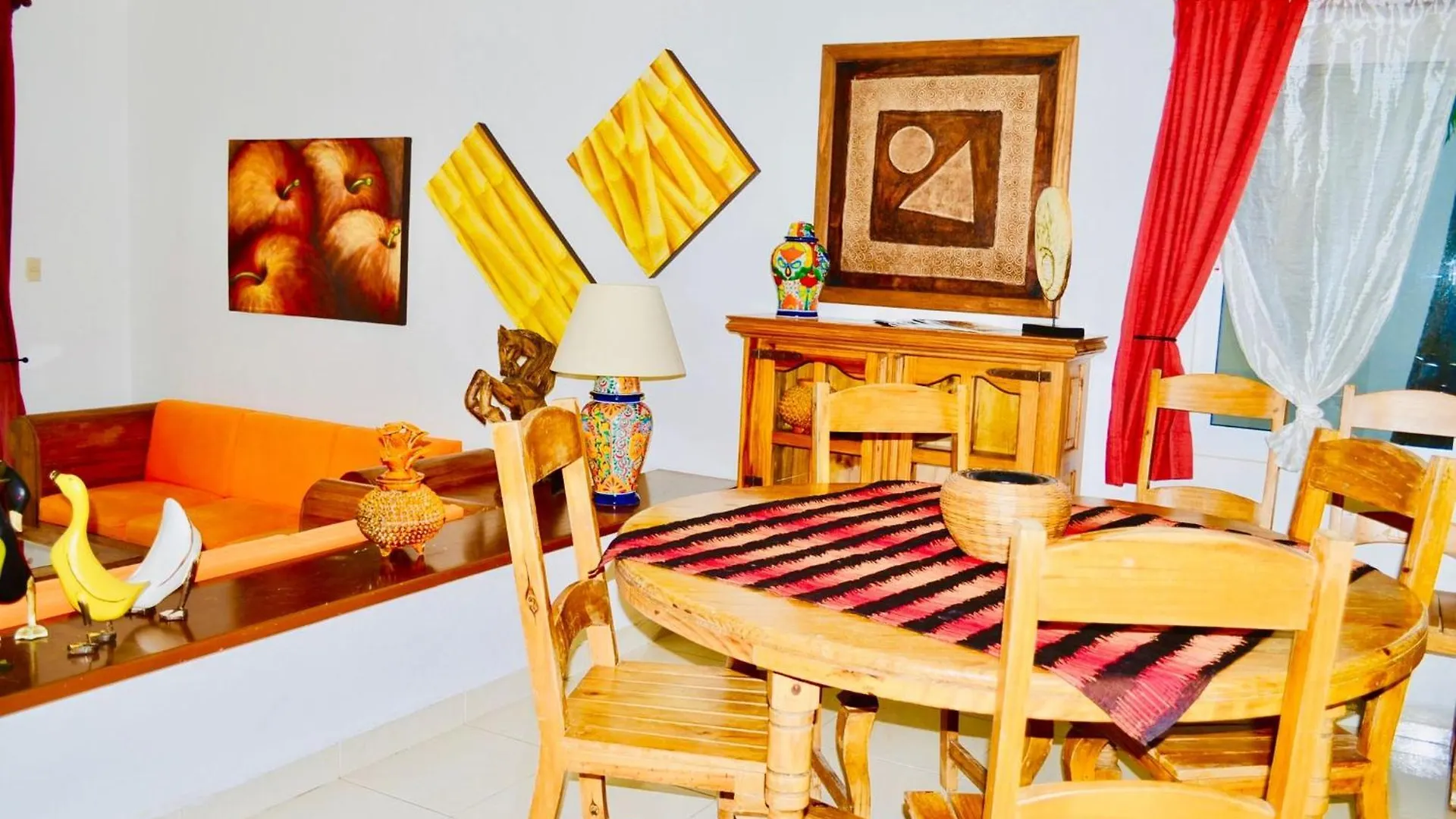 住宿加早餐酒店 Superior Budget Room With Swimming Pool Air Conditioning And Parking 普拉亚卡门 墨西哥